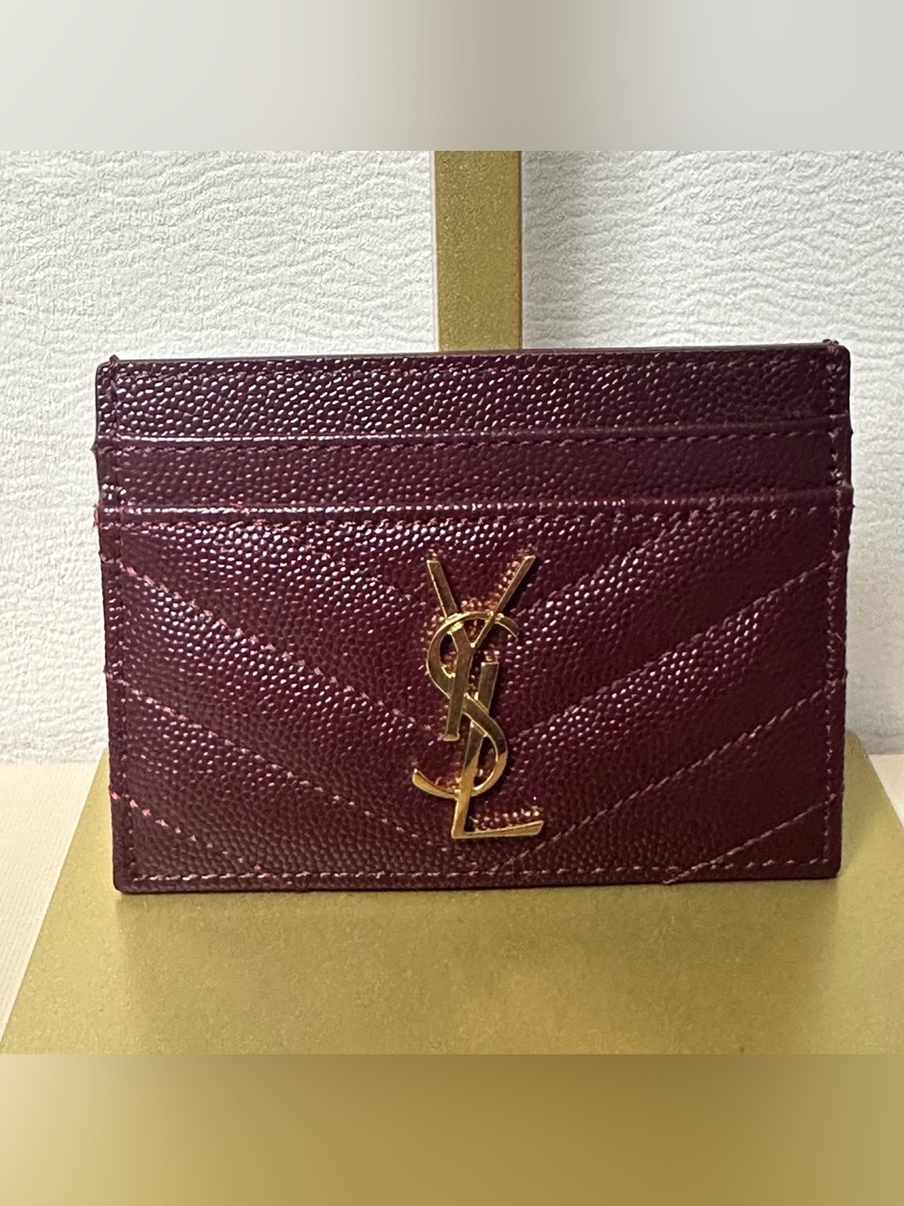 Saint Laurent Matelasse Cassandre Quilted Card Holder - Burgundy
